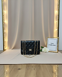 Gold zincir detaylı kol çanta