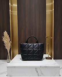 Kare desenli büyük boy kol çantası